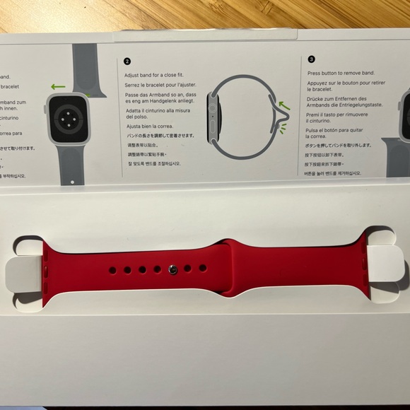 Apple Watch Band in Vibrant Red - Picture 2 of 3